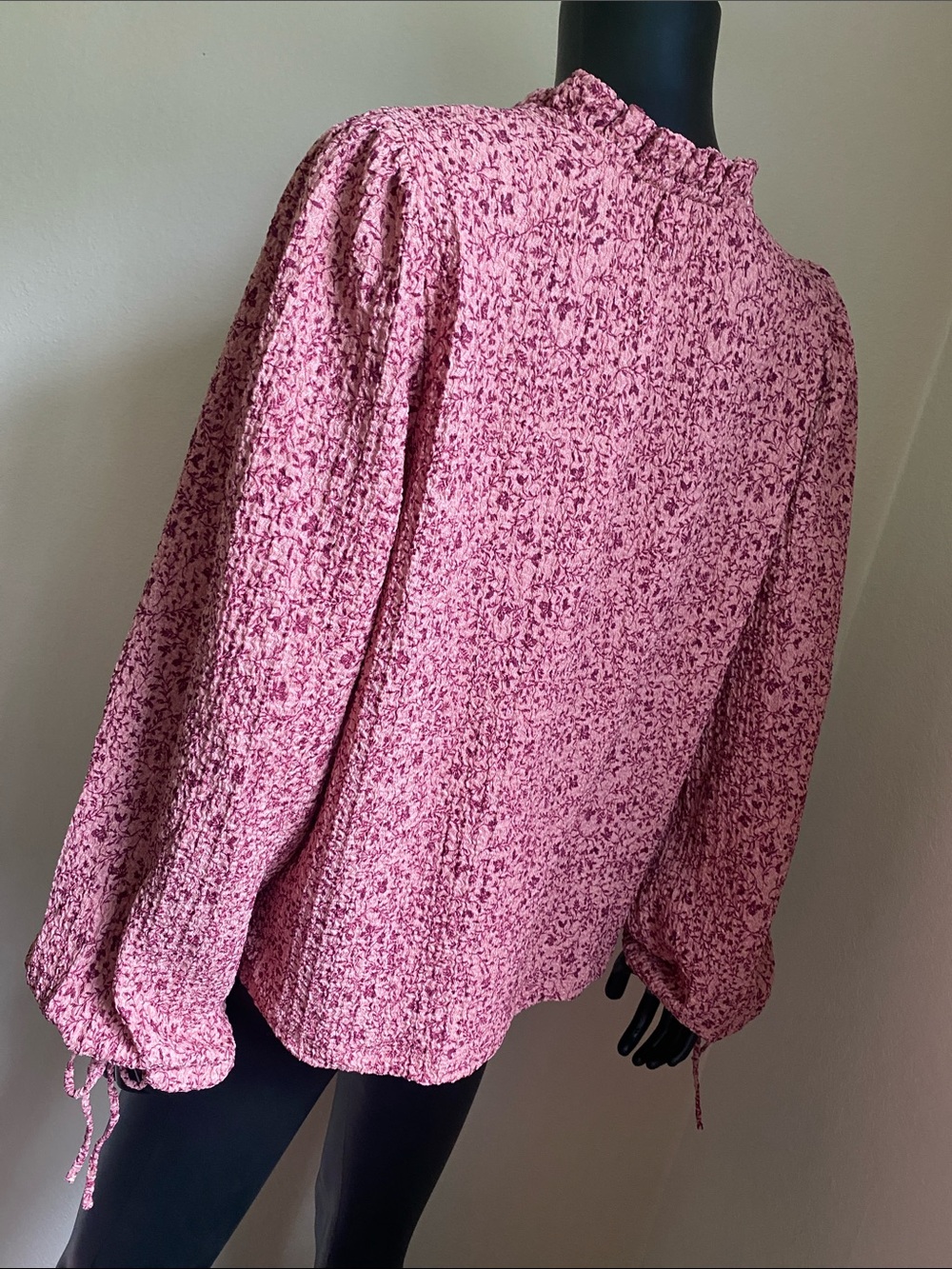 LOFT Rose-Pink Floral Printed Split V Ruffle-Neck Blouse - Picture 6 of 10